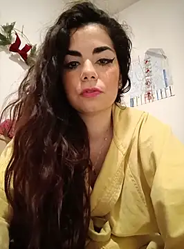 Snapshot of Saturnia_Yvonne chatting on January 2025 11:50:01 PM Saturnia Yvonne online show from January 2025 11:50:01 PM