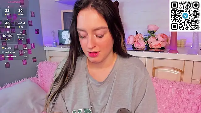 Snapshot of Kruela_Eva chatting on March 2025 02:46:02 AM Kruela Eva online show from March 2025 02:46:02 AM