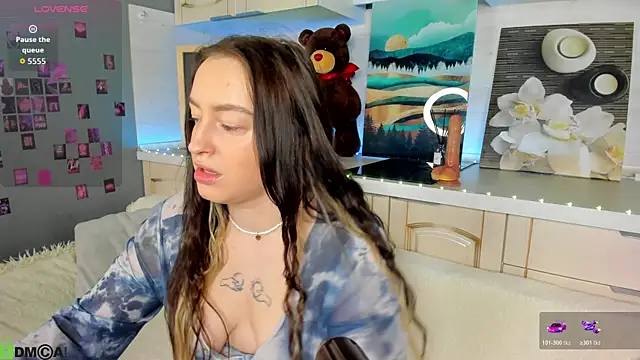 Kruela Eva online show from December 2025 11:11:01 PM