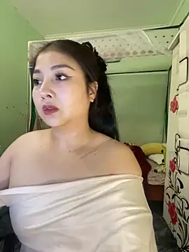 Snapshot of MiMi_0293 chatting on November 2025 01:11:01 PM MiMi 0293 online show from November 2025 01:11:01 PM