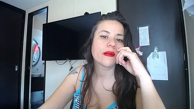 KAROLCANDY online show from November 2025 03:33:01 PM