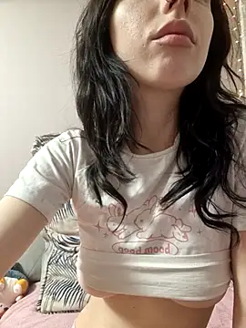 Snapshot of _Alice_0-0 chatting on November 2025 01:22:01 AM Alice 0-0 online show from November 2025 01:22:01 AM