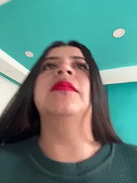 Snapshot of Devilsweet17 chatting on February 2025 06:15:02 PM Devilsweet17 online show from February 2025 06:15:02 PM