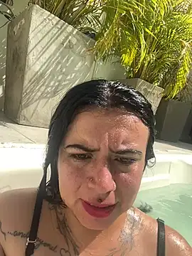 Snapshot of Devilsweet17 chatting on March 2025 03:02:02 PM Devilsweet17 online show from March 2025 03:02:02 PM