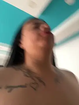 Snapshot of Devilsweet17 chatting on October 2025 03:19:01 PM Devilsweet17 online show from October 2025 03:19:01 PM