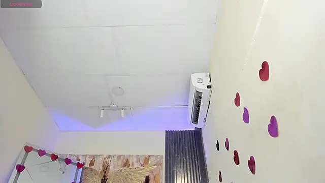 emma alice  online show from February 2025 02:35:02 PM