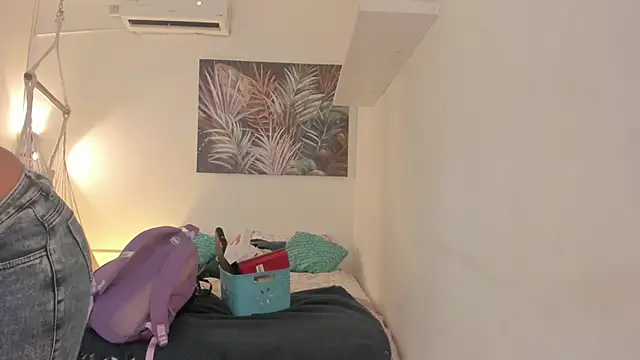 emma alice  online show from March 2025 12:23:02 PM