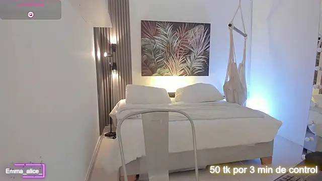 emma alice  online show from November 2025 12:29:02 PM