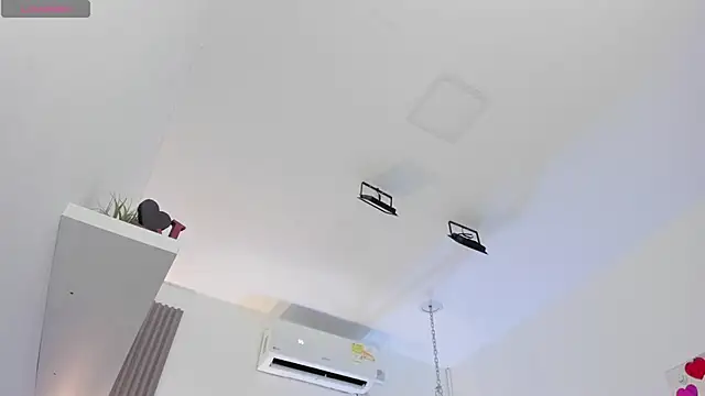 emma alice  online show from February 2026 10:33:01 AM