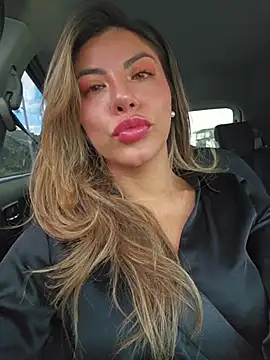 Karen San Miguel online show from December 2025 03:54:01 PM