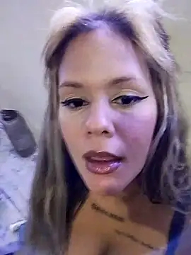 perolaar online show from March 2025 02:08:02 AM