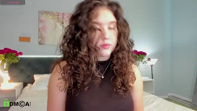 Ariella Sol online show from April 2026 01:10:02 AM