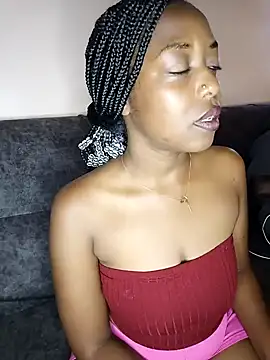 Snapshot of pretty-eyes23 chatting on December 2024 03:11:01 PM pretty-eyes23 online show from December 2024 03:11:01 PM