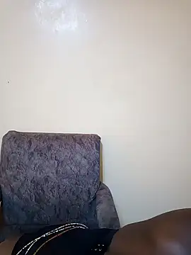 Snapshot of pretty-eyes23 chatting on February 2025 10:21:02 AM pretty-eyes23 online show from February 2025 10:21:02 AM