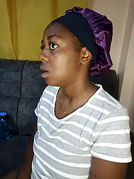 Snapshot of pretty-eyes23 chatting on February 2025 11:03:02 PM pretty-eyes23 online show from February 2025 11:03:02 PM