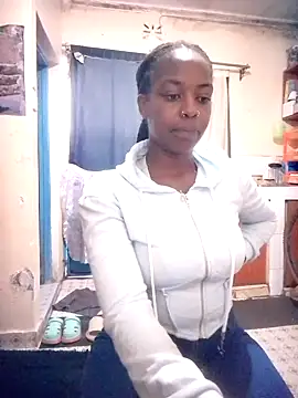 Snapshot of pretty-eyes23 chatting on November 2025 05:29:01 AM pretty-eyes23 online show from November 2025 05:29:01 AM