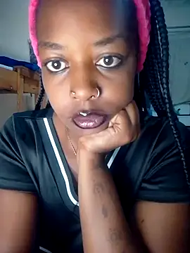 Snapshot of pretty-eyes23 chatting on November 2025 05:13:02 AM pretty-eyes23 online show from November 2025 05:13:02 AM