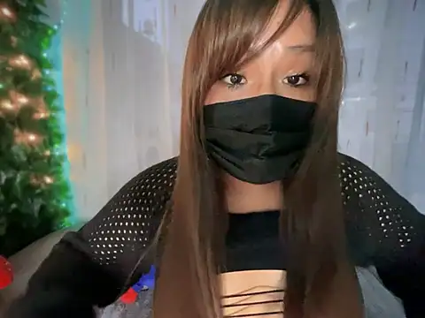 Snapshot of LunaXoxo chatting on January 2025 11:17:01 PM LunaXoxo online show from January 2025 11:17:01 PM