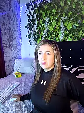 any mour online show from November 2025 06:41:02 PM