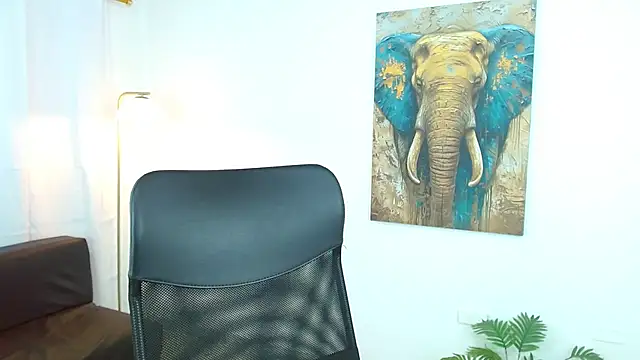 Snapshot of maiki18_ chatting on October 2025 09:02:02 PM maiki18 online show from October 2025 09:02:02 PM