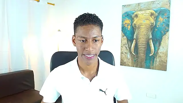 Snapshot of maiki18_ chatting on December 2025 08:50:02 PM maiki18 online show from December 2025 08:50:02 PM