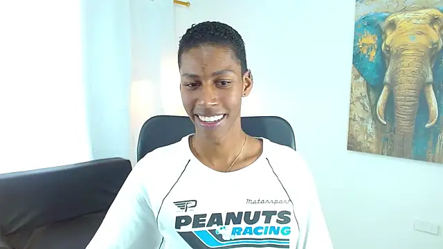 maiki18  online show from February 2026 09:02:02 PM