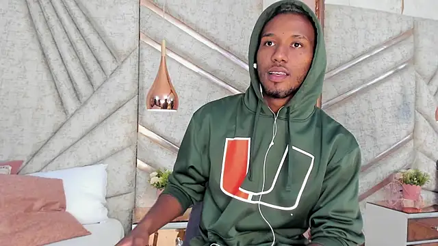 JamesParck online show from February 2025 12:13:01 PM