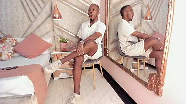 JamesParck online show from March 2025 11:56:01 AM