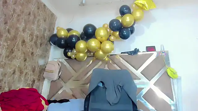 hannabigdirty online show from December 2025 07:29:02 PM