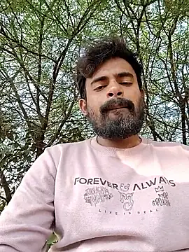 Snapshot of rayhan085 chatting on December 2025 09:02:01 AM rayhan085 online show from December 2025 09:02:01 AM