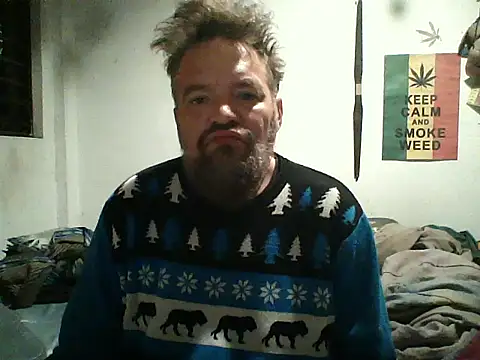 Snapshot of LECHEBALLS chatting on December 2025 10:10:02 AM LECHEBALLS online show from December 2025 10:10:02 AM