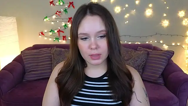 Snapshot of miki_miki_cutie_ chatting on December 2024 04:35:02 PM miki miki cutie online show from December 2024 04:35:02 PM