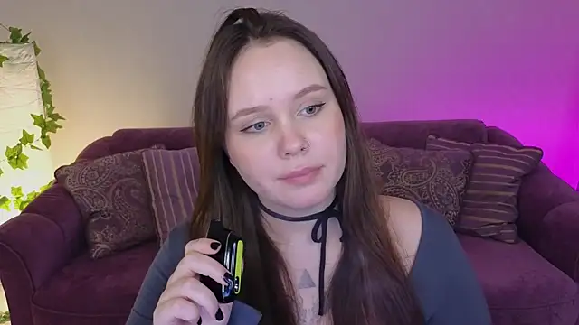 Snapshot of miki_miki_cutie_ chatting on January 2025 02:26:01 AM miki miki cutie online show from January 2025 02:26:01 AM