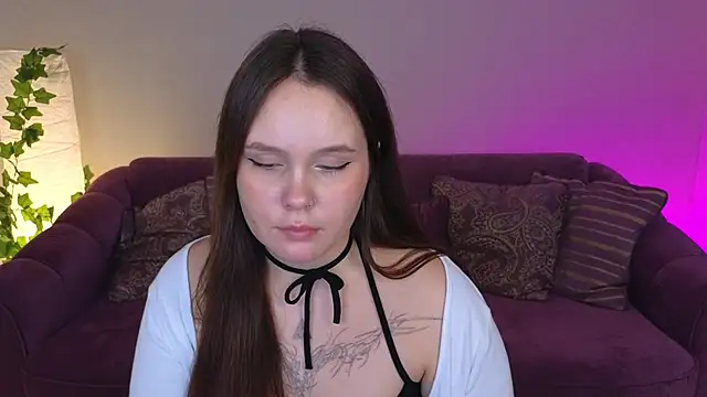 Snapshot of miki_miki_cutie_ chatting on January 2025 02:15:01 AM miki miki cutie online show from January 2025 02:15:01 AM