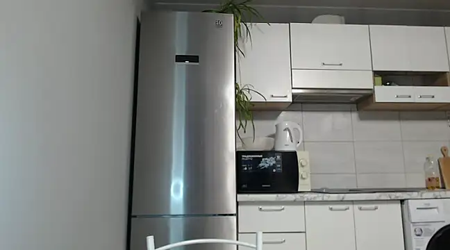 SierraSky  online show from December 2024 06:22:02 PM