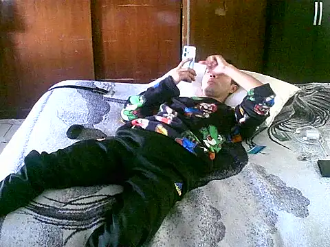 Snapshot of jperezofficial1 chatting on September 2025 08:34:02 PM jperezofficial1 online show from September 2025 08:34:02 PM