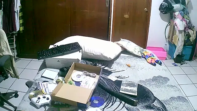 Snapshot of jperezofficial1 chatting on October 2025 04:11:01 AM jperezofficial1 online show from October 2025 04:11:01 AM