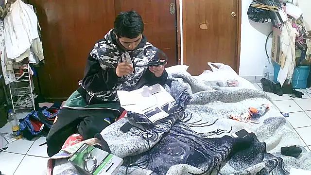 Snapshot of jperezofficial1 chatting on October 2025 05:10:01 PM jperezofficial1 online show from October 2025 05:10:01 PM