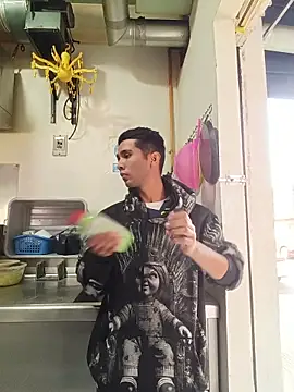 Snapshot of jperezofficial1 chatting on December 2025 06:05:01 PM jperezofficial1 online show from December 2025 06:05:01 PM