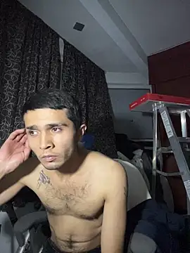 Snapshot of jperezofficial1 chatting on December 2025 06:28:01 AM jperezofficial1 online show from December 2025 06:28:01 AM