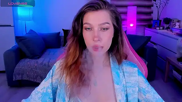 Snapshot of tenderdreams chatting on December 2025 09:13:02 PM tenderdreams online show from December 2025 09:13:02 PM