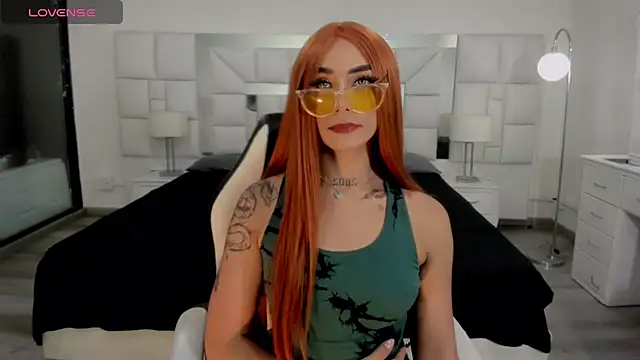 AdharaaMoon online show from November 2025 06:51:02 PM