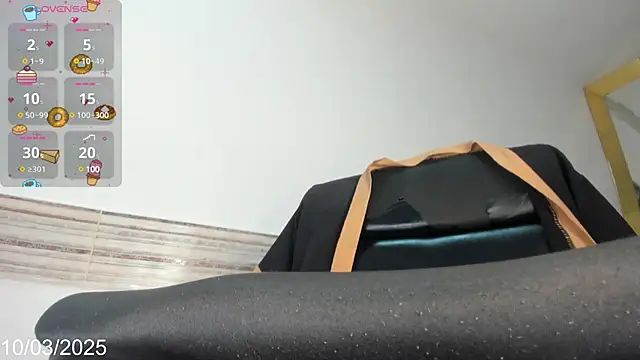 Snapshot of Victtoria_Parker chatting on March 2025 11:38:02 PM Victtoria Parker online show from March 2025 11:38:02 PM