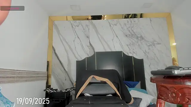 Snapshot of Victtoria_Parker chatting on September 2025 01:23:02 PM Victtoria Parker online show from September 2025 01:23:02 PM