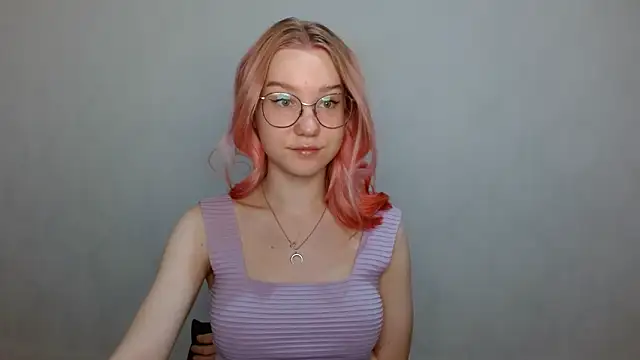 Snapshot of cindi_hot chatting on December 2024 09:54:02 AM cindi hot online show from December 2024 09:54:02 AM