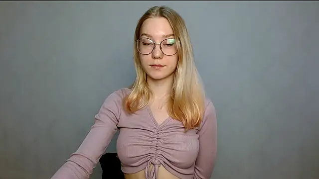 Snapshot of cindi_hot chatting on February 2025 11:22:01 AM cindi hot online show from February 2025 11:22:01 AM