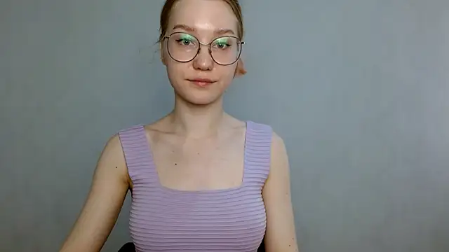 Snapshot of cindi_hot chatting on March 2025 11:40:02 AM cindi hot online show from March 2025 11:40:02 AM