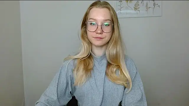 Snapshot of cindi_hot chatting on September 2025 10:25:02 AM cindi hot online show from September 2025 10:25:02 AM