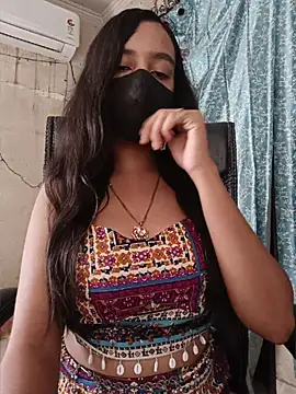 Snapshot of Parinaaz18 chatting on June 2026 07:46:02 AM Parinaaz18 online show from June 2026 07:46:02 AM