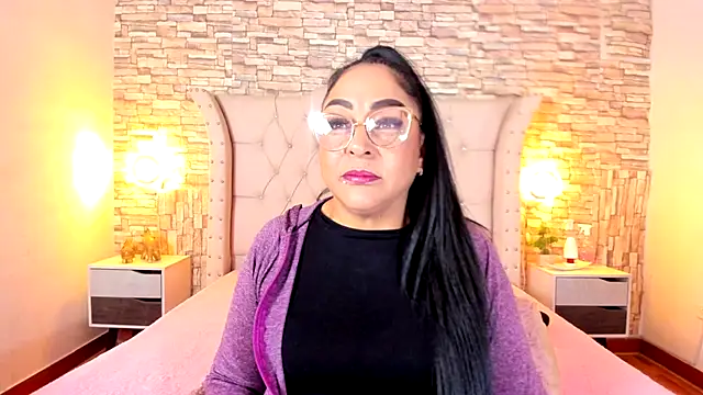 Gina Myers online show from September 2025 12:42:01 PM